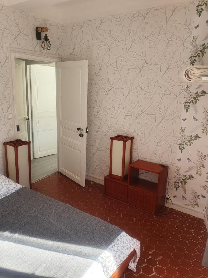 La Baieta Bed & Breakfast Moulinet  Екстериор снимка